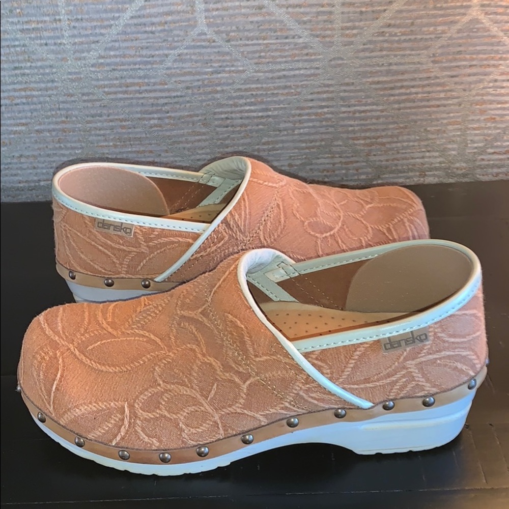 Dansko Shoes